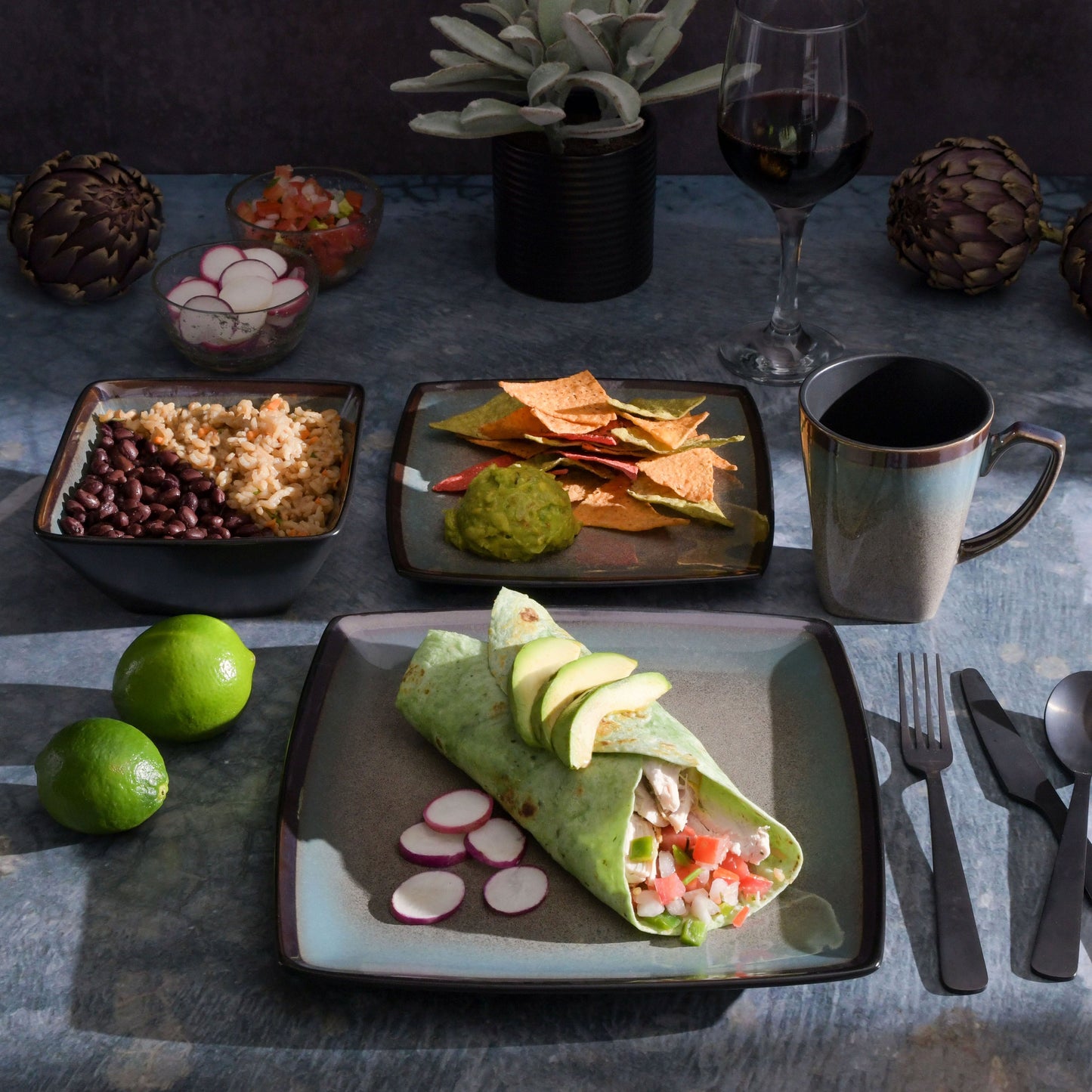 Tequesta 16-Piece Reactive Stoneware Dinnerware Set